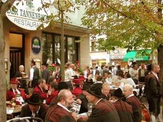 Hotel Der Tannenbaum Munich Exterior photo